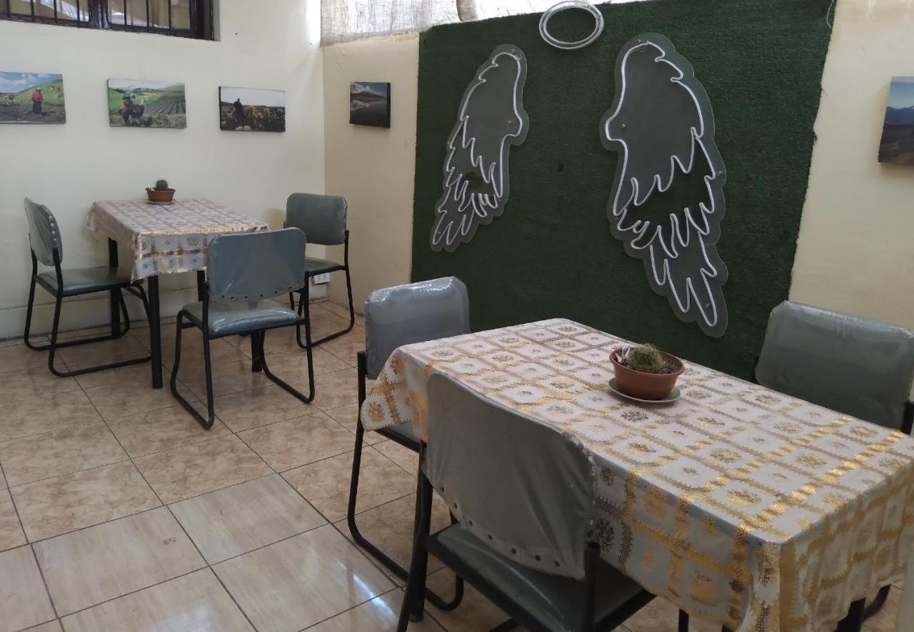 Alquimia Hostal Кіто Екстер'єр фото